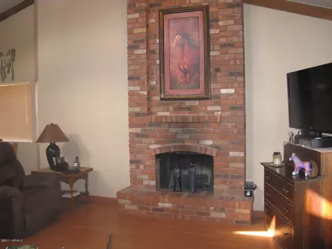 844 E Roberts Rd, Phoenix, AZ 85022 photo 25