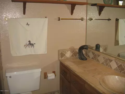 844 E Roberts Rd, Phoenix, AZ 85022 photo 37