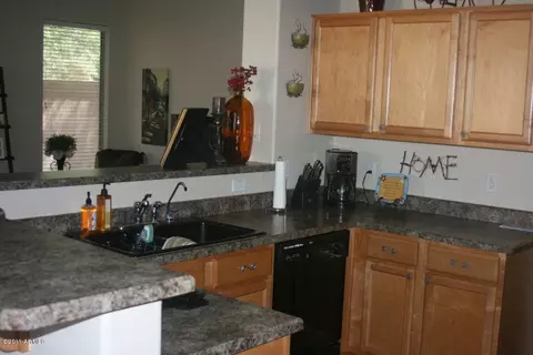 3740 E Meadowview Dr, Gilbert, AZ 85298 photo 10