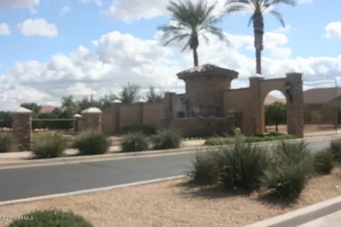 3740 E Meadowview Dr, Gilbert, AZ 85298 photo 31