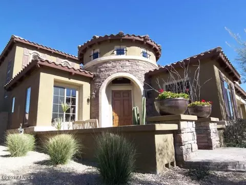 3818 E Patrick Ln, Phoenix, AZ 85050 photo 1
