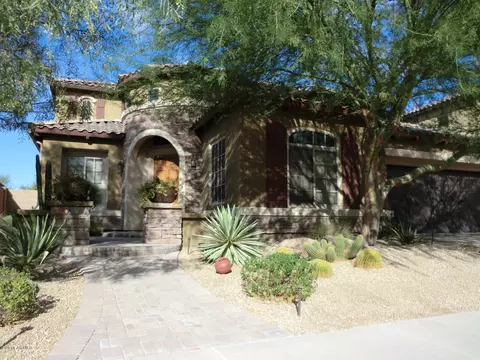 3818 E Patrick Ln, Phoenix, AZ 85050 photo 2