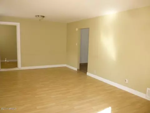 3425 N 23rd Dr, Phoenix, AZ 85015 photo 3