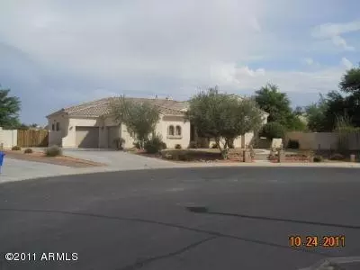 4294 E Greenview Dr, Gilbert, AZ 85298 photo 1