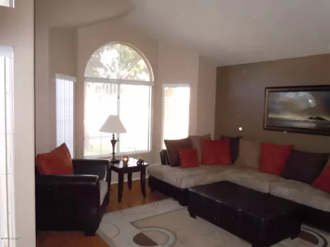 875 W Spur Ave, Gilbert, AZ 85233 photo 10