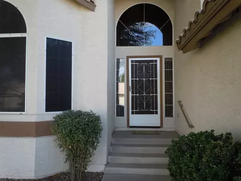 875 W Spur Ave, Gilbert, AZ 85233 photo 4