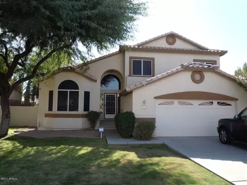 875 W Spur Ave, Gilbert, AZ 85233 photo 2
