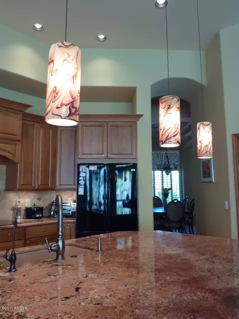 320 E Wildwood Dr, Phoenix, AZ 85048 photo 6