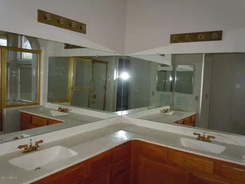 1658 E Bluefield Cir, Phoenix, AZ 85022 photo 9