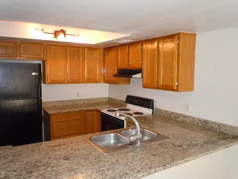 1658 E Bluefield Cir, Phoenix, AZ 85022 photo 5