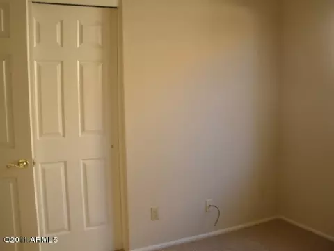 4325 E Silverwood Dr, Phoenix, AZ 85048 photo 2