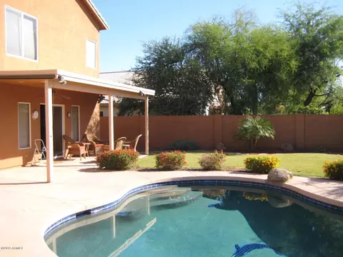 283 W Baylor Ln, Gilbert, AZ 85233 photo 11