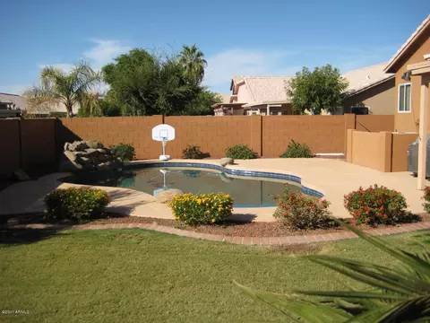 283 W Baylor Ln, Gilbert, AZ 85233 photo 8
