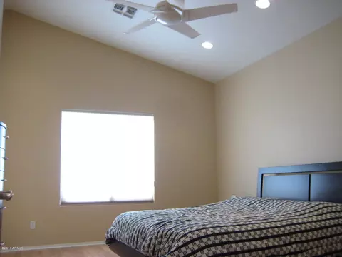 283 W Baylor Ln, Gilbert, AZ 85233 photo 13