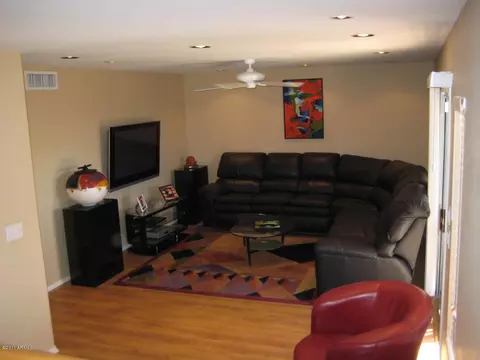 283 W Baylor Ln, Gilbert, AZ 85233 photo 6