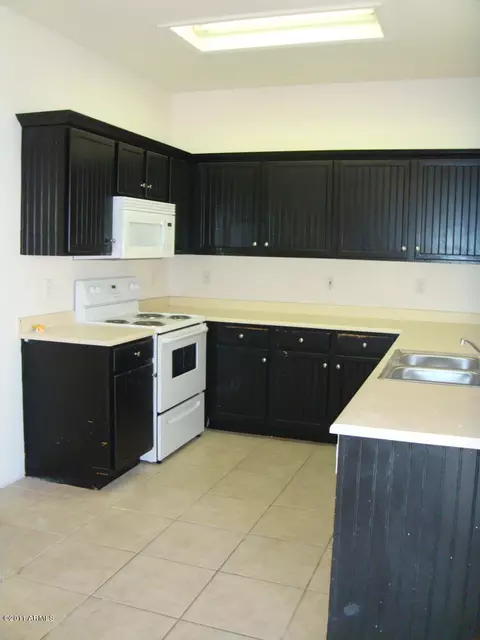 8228 E Onza Ave, Mesa, AZ 85212 photo 2