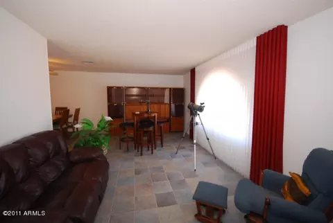2207 E Hale St, Mesa, AZ 85213 photo 6