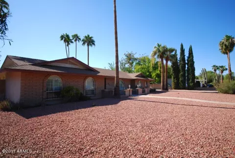 2207 E Hale St, Mesa, AZ 85213 photo 4