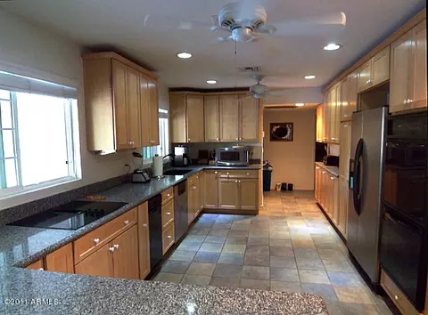 2207 E Hale St, Mesa, AZ 85213 photo 1