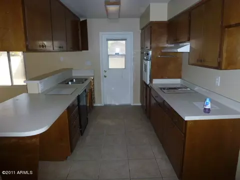 2013 E Stanford Dr, Tempe, AZ 85283 photo 18