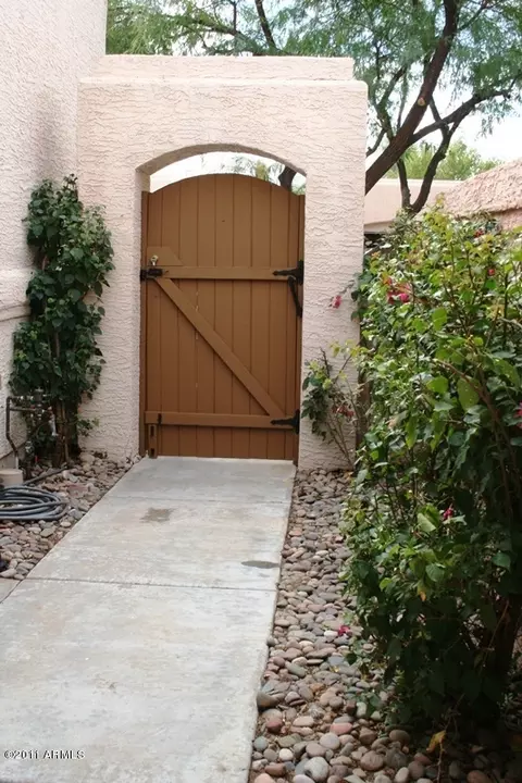 4538 E Wescott Dr, Phoenix, AZ 85050 photo 21