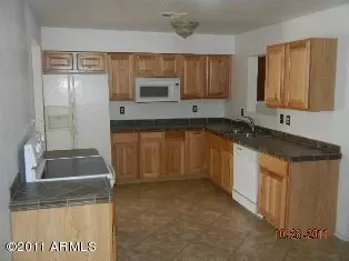 124 E Olive Ave, Gilbert, AZ 85234 photo 4