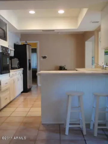 2810 E Cheryl Dr, Phoenix, AZ 85028 photo 6