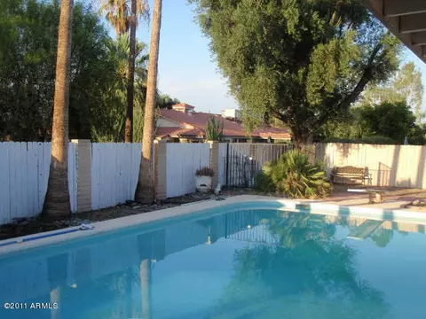 2810 E Cheryl Dr, Phoenix, AZ 85028 photo 2
