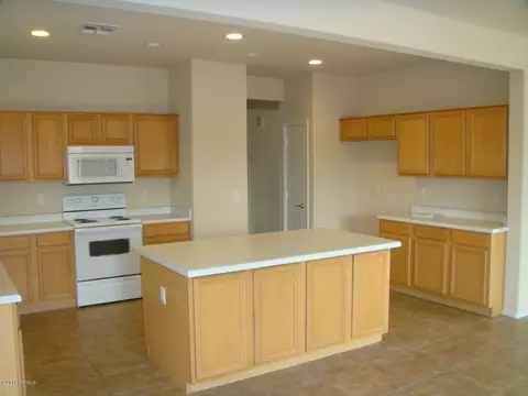 2889 E Cathy Dr, Gilbert, AZ 85296 photo 3