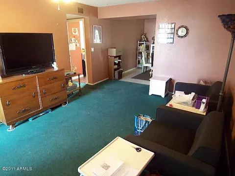 1445 Emerald Ave, Mesa, AZ 85204 photo 2