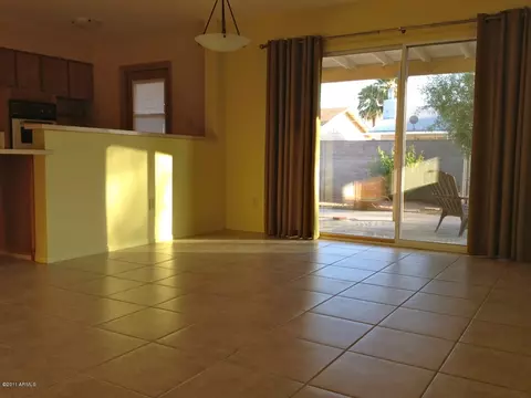 1025 E Broadmor Dr, Tempe, AZ 85282 photo 16