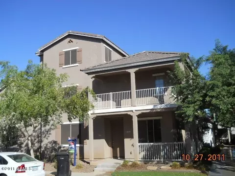 3812 E Santa Fe Ln, Gilbert, AZ 85297 photo 1