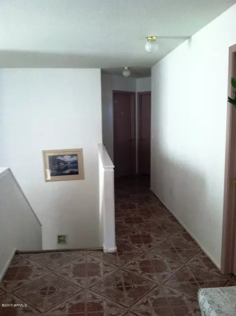 3319 E Hononegh Dr, Phoenix, AZ 85050 photo 8