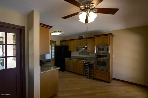4419 E Mitchell Dr, Phoenix, AZ 85018 photo 10