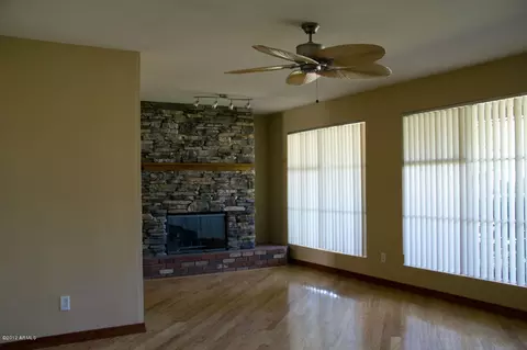 4419 E Mitchell Dr, Phoenix, AZ 85018 photo 4