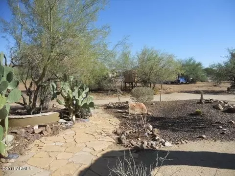 2320 E Maddock Rd, Phoenix, AZ 85086 photo 4