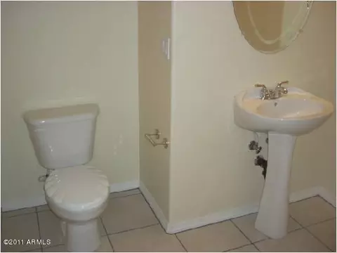 1499 W Commerce Ave, Gilbert, AZ 85233 photo 5