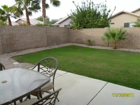 4722 E Lavender Ln, Phoenix, AZ 85044 photo 8