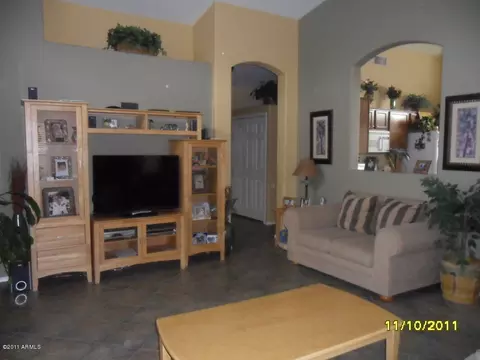 4722 E Lavender Ln, Phoenix, AZ 85044 photo 9