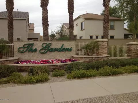 1577 S Hawk Ct, Gilbert, AZ 85296 photo 2