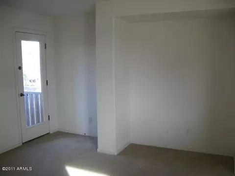 1835 S Starling Dr, Gilbert, AZ 85295 photo 8