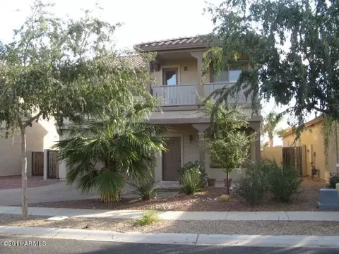 1835 S Starling Dr, Gilbert, AZ 85295 photo 2
