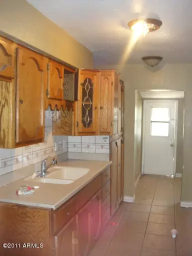 909 E 10th Dr, Mesa, AZ 85204 photo 2
