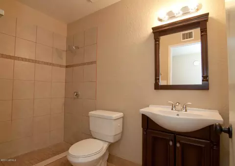 1843 E Grove Cir, Mesa, AZ 85204 photo 8