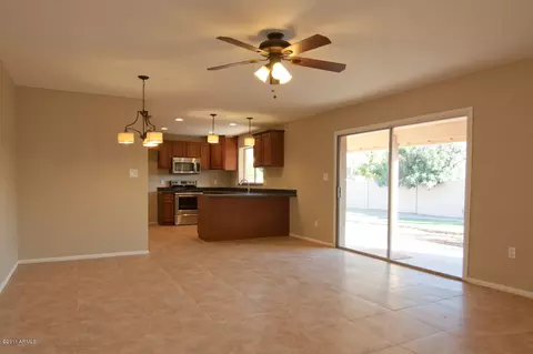 1843 E Grove Cir, Mesa, AZ 85204 photo 4