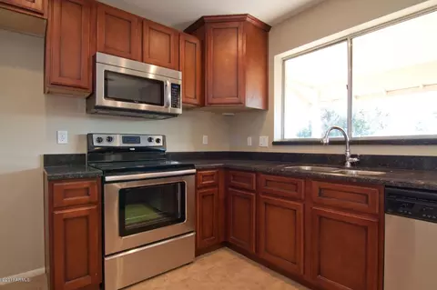 1843 E Grove Cir, Mesa, AZ 85204 photo 6