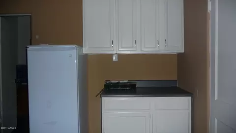 3005 E Cypress St, Phoenix, AZ 85008 photo 8
