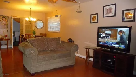 3005 E Cypress St, Phoenix, AZ 85008 photo 2