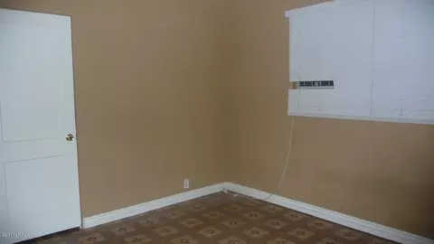 3005 E Cypress St, Phoenix, AZ 85008 photo 7