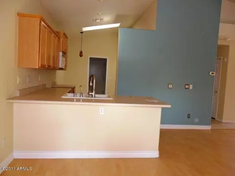 3237 E Maldonado Dr, Phoenix, AZ 85042 photo 6